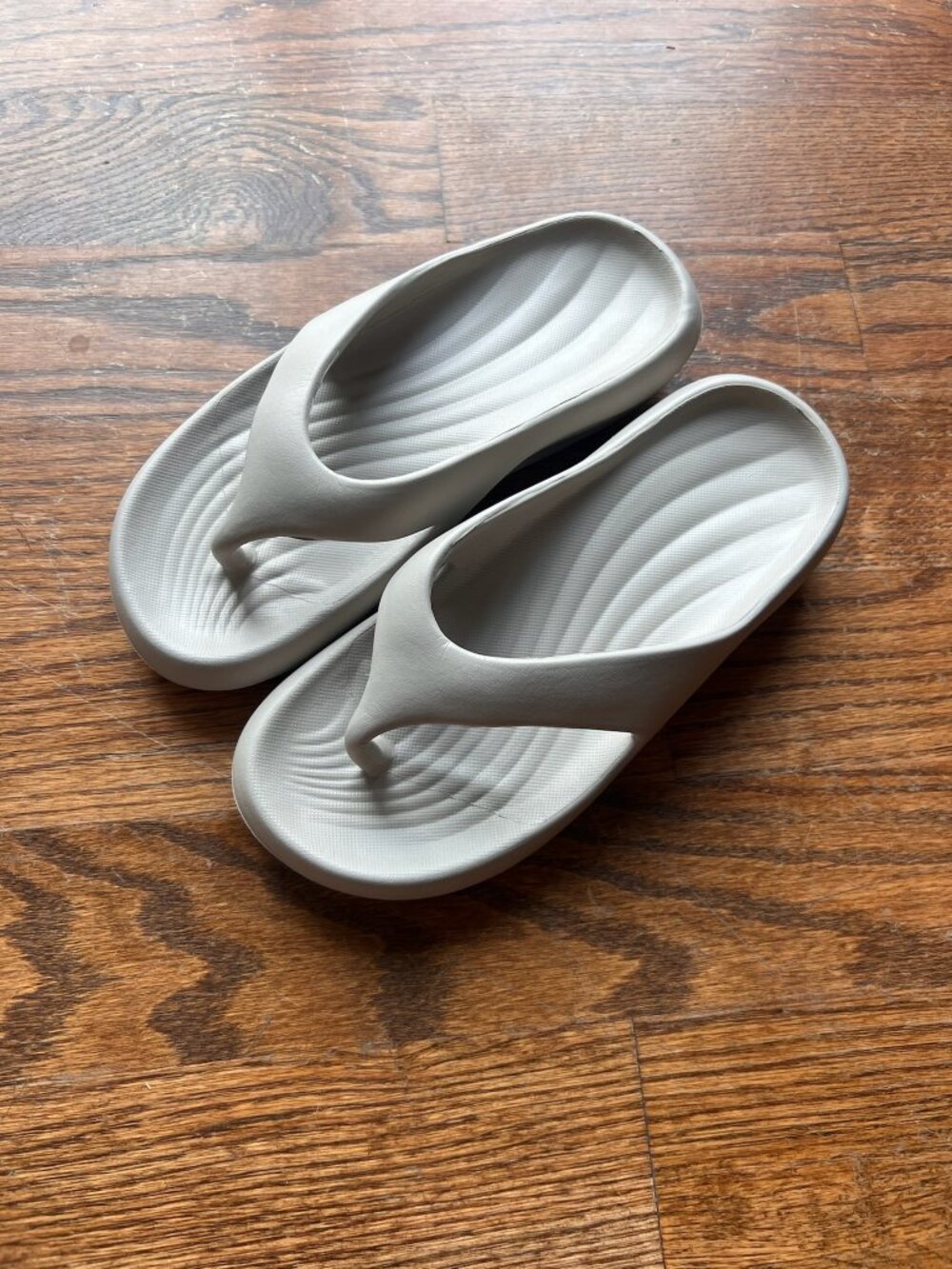 Cushioned Foam Thong Flip Flop Sandals Recovery Sage Gray Sz 40-41 - Picture 1 of 3